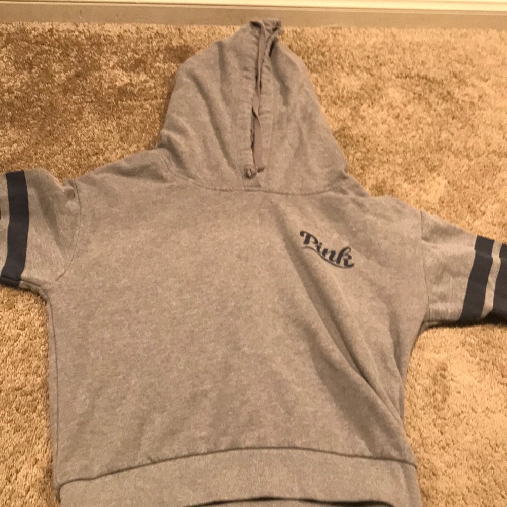 Pink sweatshirt small